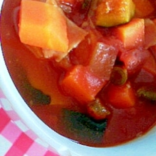 5種類野菜のトマトスープ